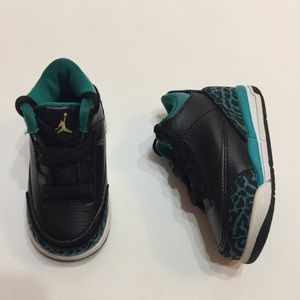 Jordan 3 Retro GT size 4C